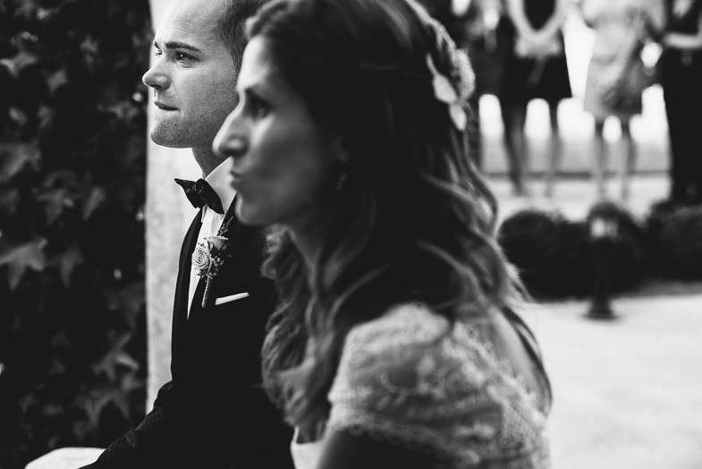 La emoción de los novios durante la boda