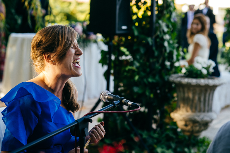 Actuación musical durante la boda
